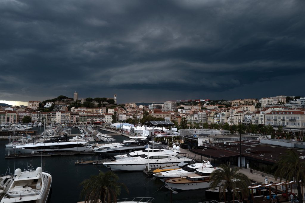 FILES-FRANCE-TRANSPORT-LUX-INDUSTRY-ECONOMY