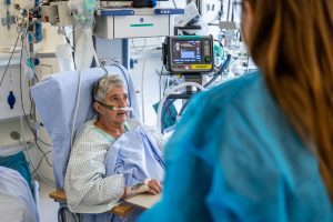 Soins Intensifs HUG 14